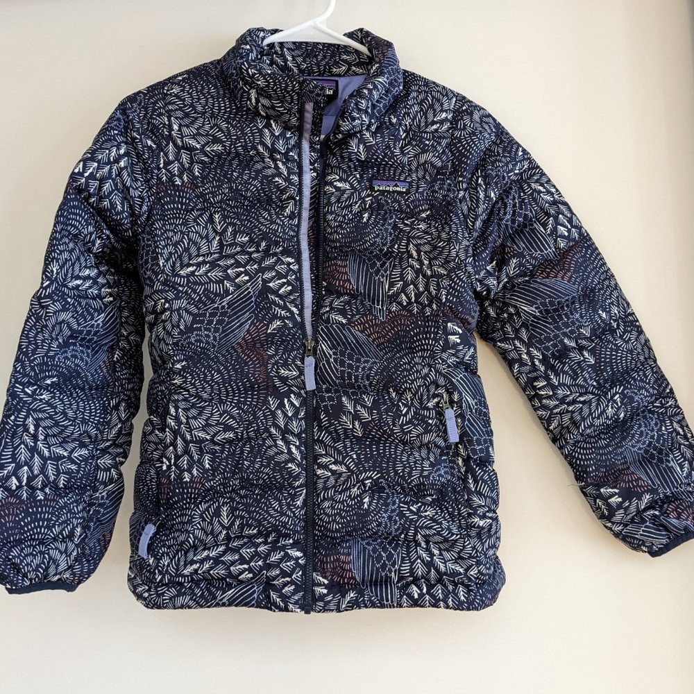 Patagonia Sweater Jacket Kids size large (12)